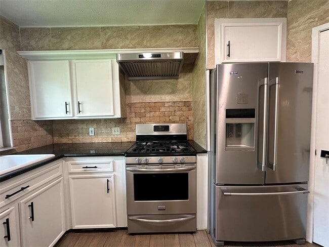 Building Photo - 3031 S Blue Meadow Cir