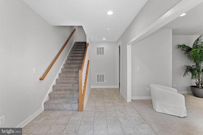 Building Photo - 43372 Whitehead Ter