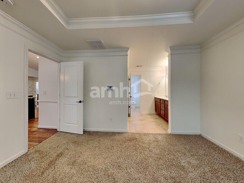 Building Photo - 505 Tanacross Way