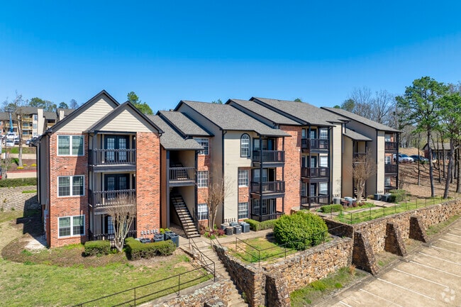 Building Photo - The Vineyards at Napa Valley