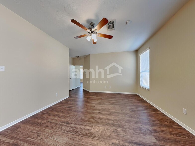 Building Photo - 19314 Yaupon Creek Dr