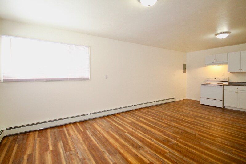 Building Photo - 1820 Remington Way