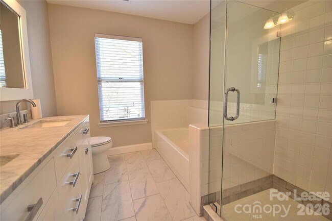 Building Photo - 9530 Errington Ln