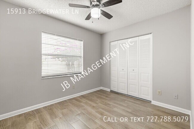 Building Photo - 15913 Bridgewater Ln