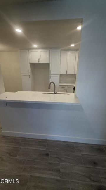 Building Photo - 1300 Saratoga Ave