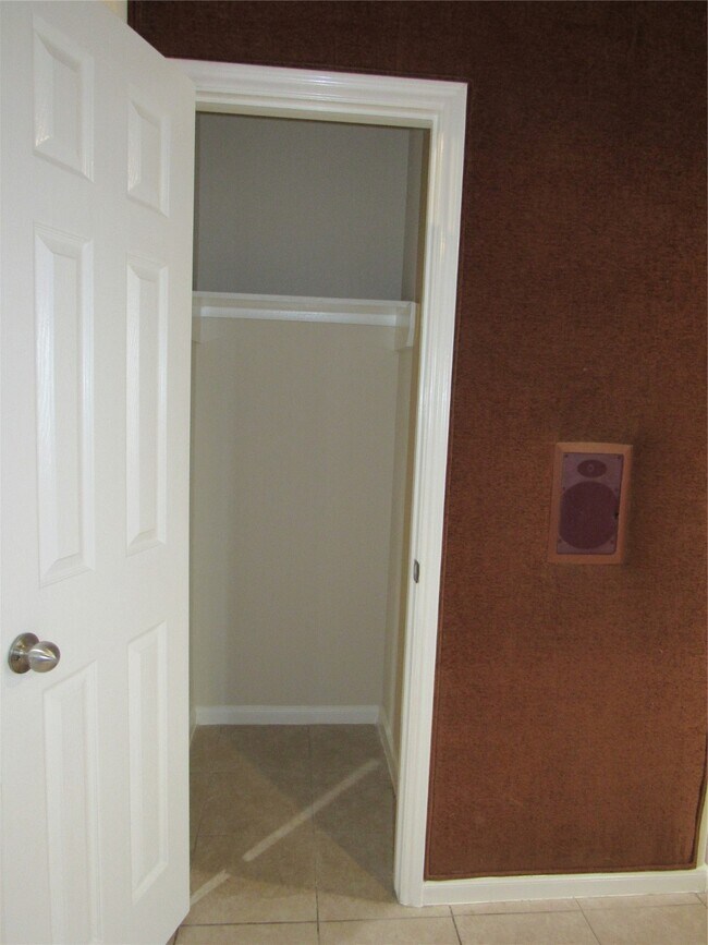 Building Photo - 13514 Villa Arbor Dr