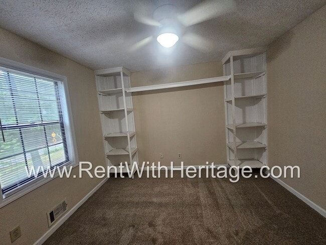 Building Photo - WOW! GORGEOUS HOME / PARTIAL FINISHED BASEMENT / RESORT STYLE POOL/ ALEXANDER HIGH SCHOOL