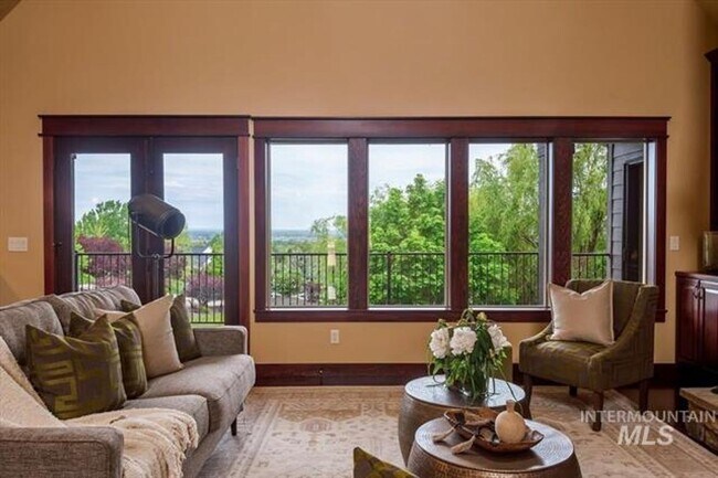 Building Photo - Exquisite home on acreage in Star