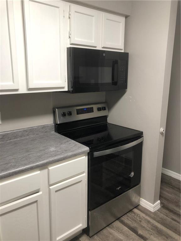 Building Photo - 504 3rd Ave