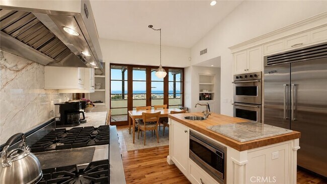 Building Photo - 1131 Emerald Bay