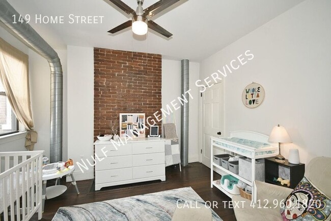 Building Photo - 149 Home St