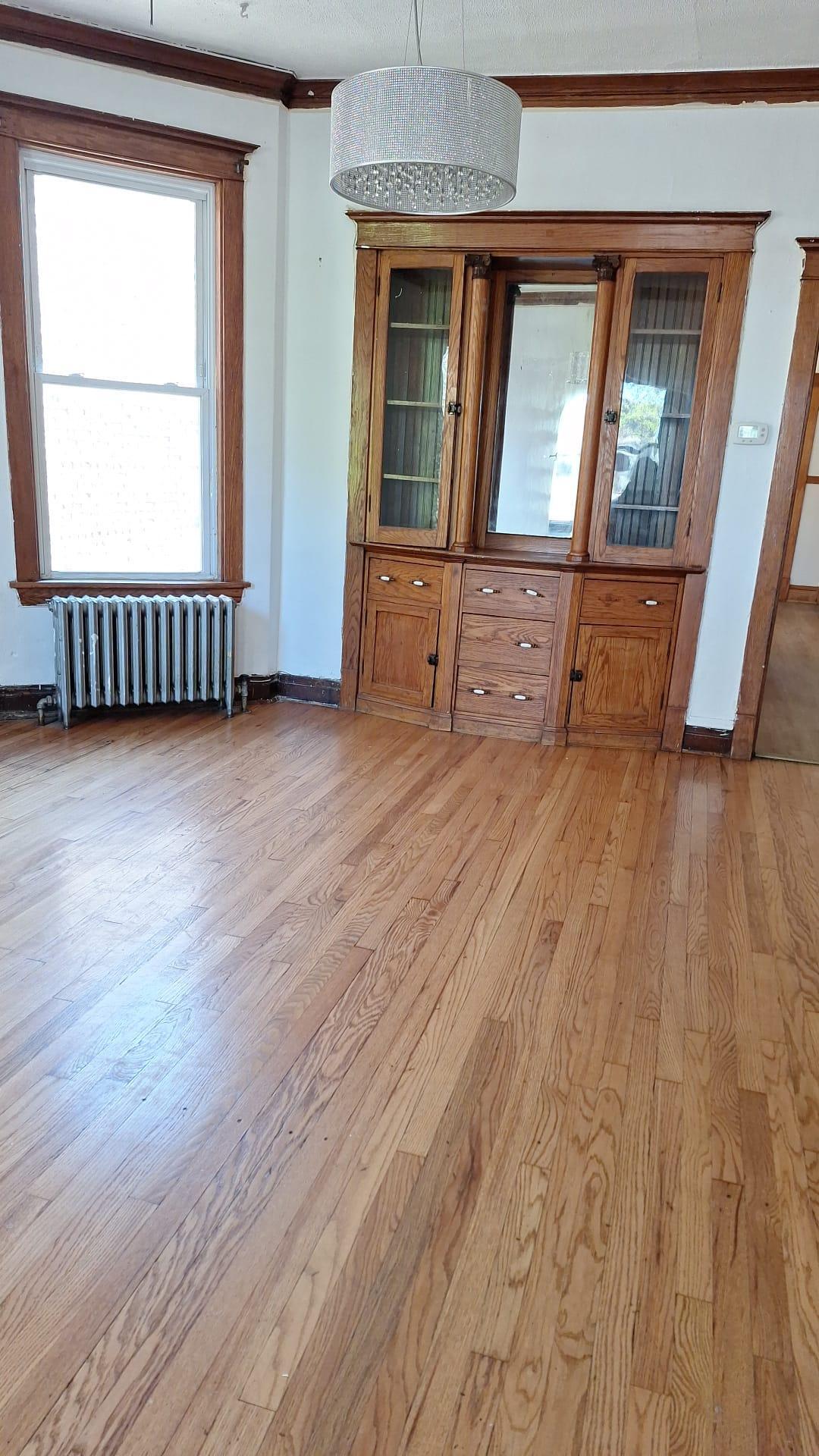 Dining Room - 2150 N Keystone Ave