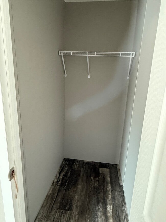 Building Photo - 2430 County Rd 318