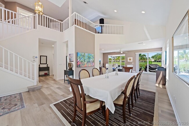Building Photo - 8232 Heritage Club Dr