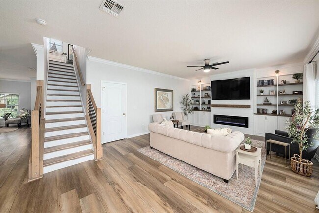Building Photo - 2906 Cypress Bowl Rd