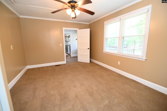 Building Photo - 217 Forest Bickley Rd