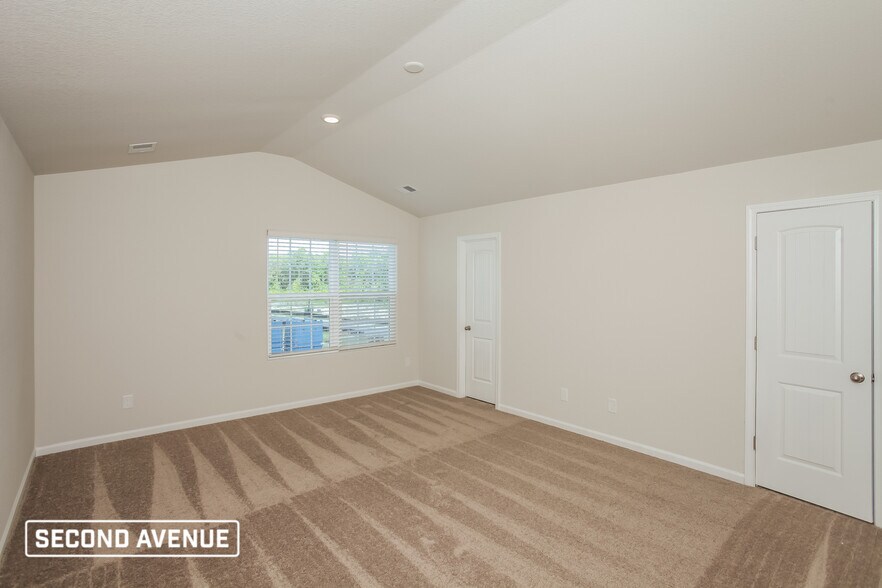 Building Photo - 336 Sundew Rd