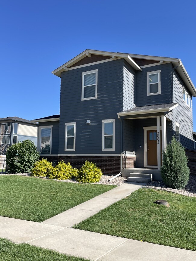 Building Photo - 3002 Comet St