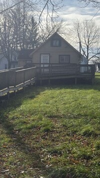 Building Photo - 2 bedroom house available now UNION SCHOOL DISTRICT