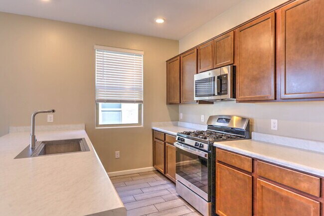 Building Photo - Rancho Sahuarita - Built in 2024