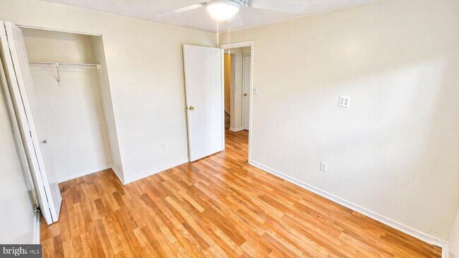 Building Photo - 7416 Kilcreggan Terrace