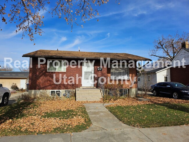 Building Photo - 500 S Provo Duplex