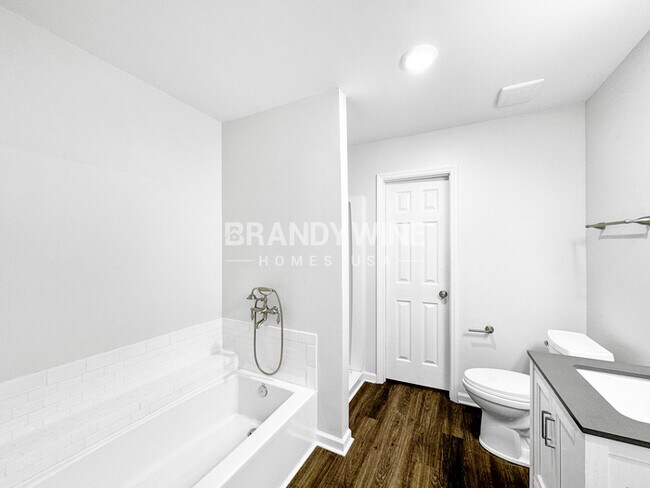 Building Photo - 986 Ramsgate Dr SW