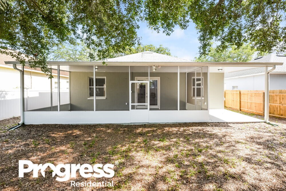 Building Photo - 12712 Woodbury Glen Dr