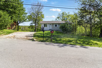Building Photo - 217 Kronos Dr