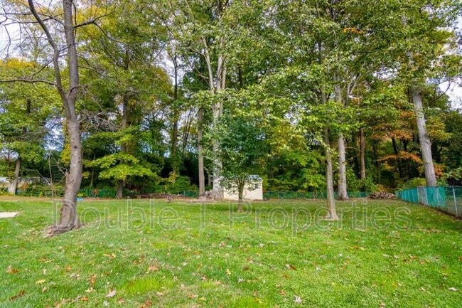 Building Photo - 3405 Pebble Dr