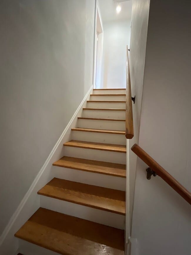 Building Photo - 268-270 Olentangy Street