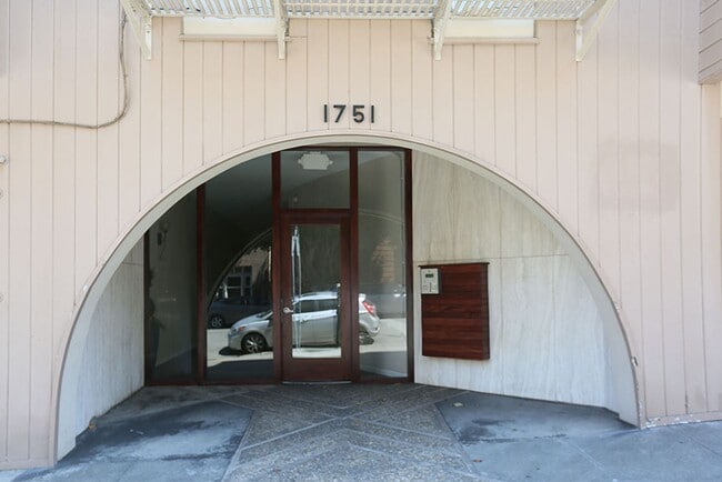 Building Photo - 1751 Pacific Ave