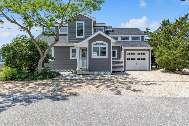 Building Photo - 286 Towd Point Rd
