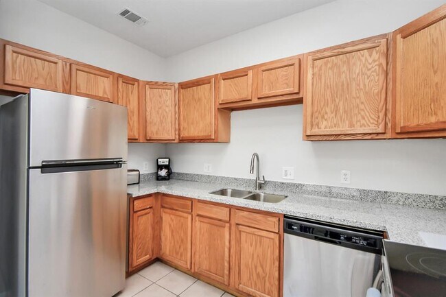 Building Photo - 8106 Rhobell St