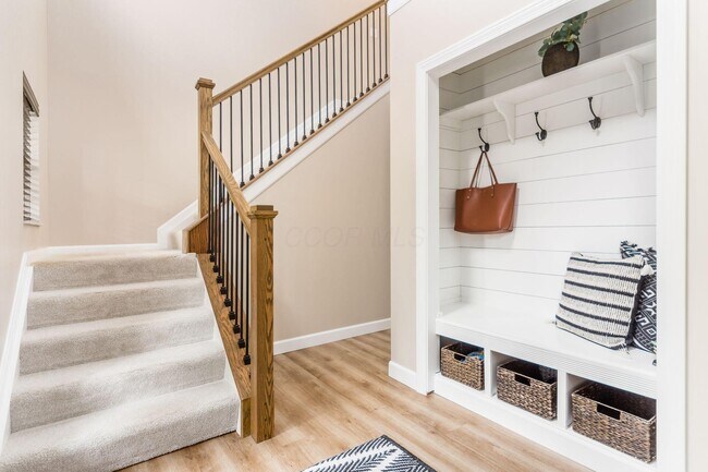Building Photo - 9550 Mission Dr