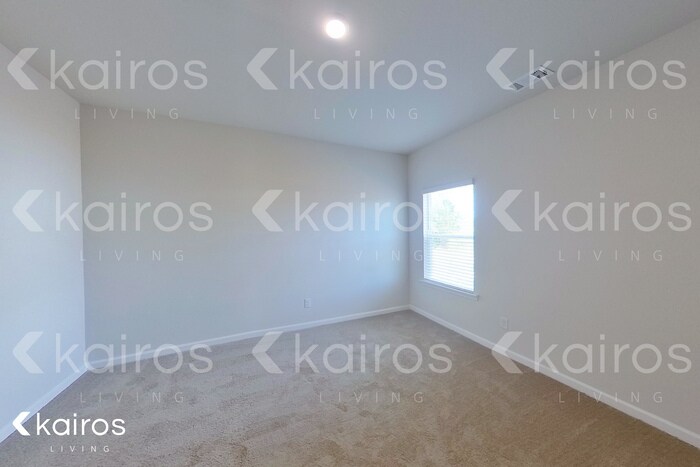 Building Photo - 3494 Bridgewood Dr
