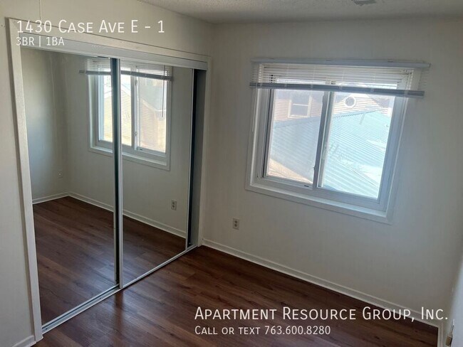 Building Photo - 1430 Case Ave E