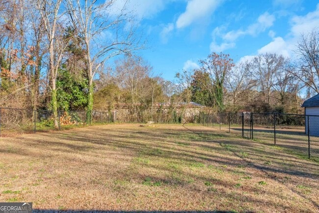 Building Photo - 24 David Dr