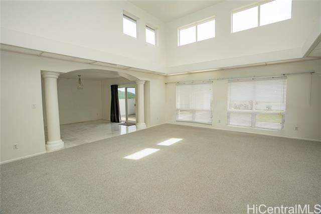 Building Photo - 1071 Hoa St
