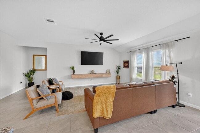 Building Photo - 10109 Waterwall Ln