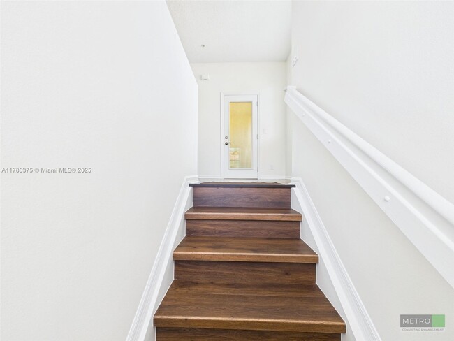 Building Photo - 112 Lighthouse Cir