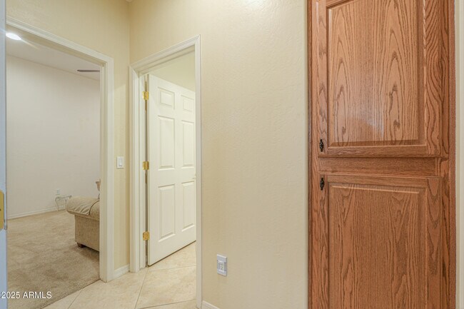Building Photo - 1441 N Desert Willow St