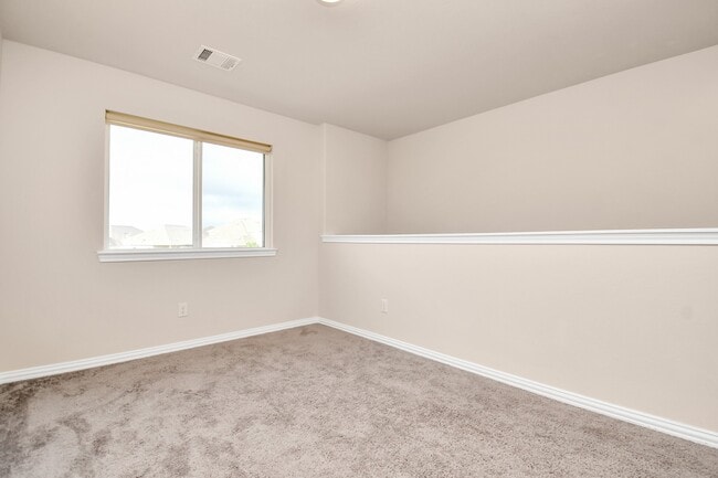 Building Photo - 2217 Windy Grove Dr