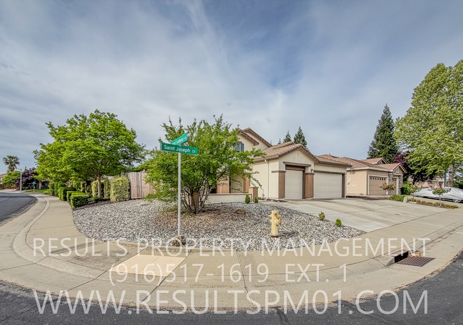 Building Photo - Single Story in West Roseville