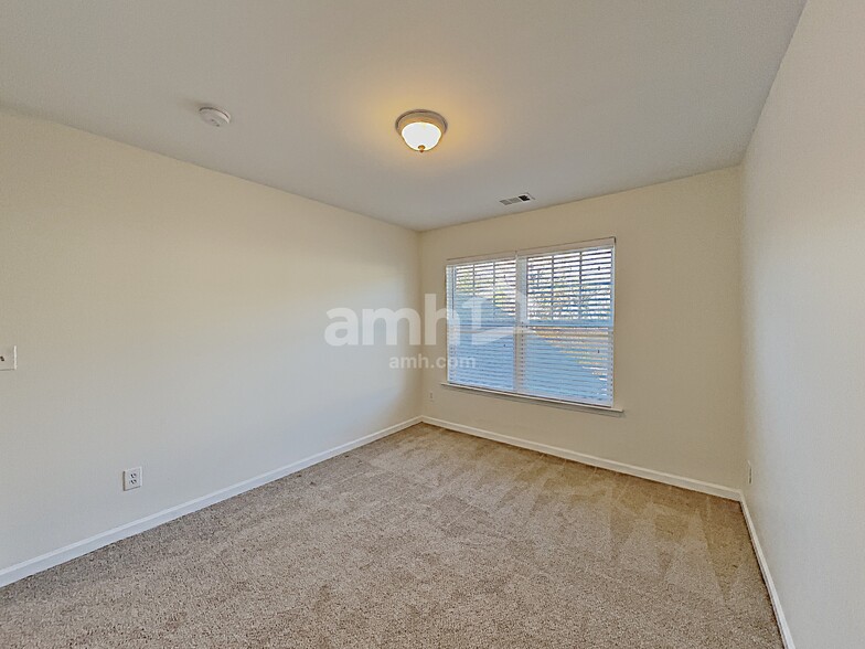 Building Photo - 209 Brookhaven Ct