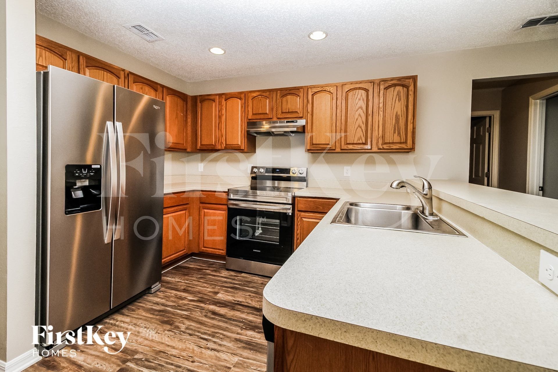 Building Photo - 2579 Coachman Dr