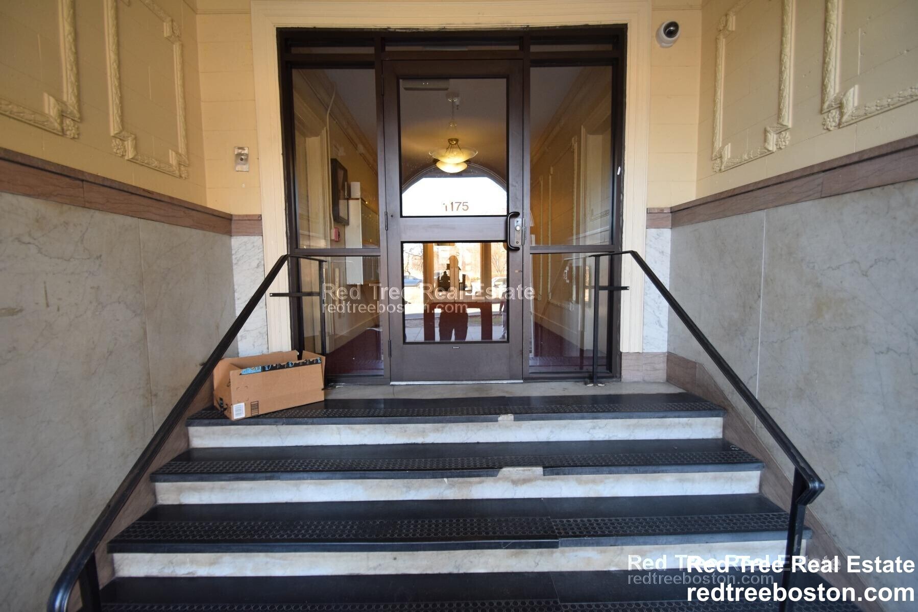 Building Photo - 1191 Boylston St