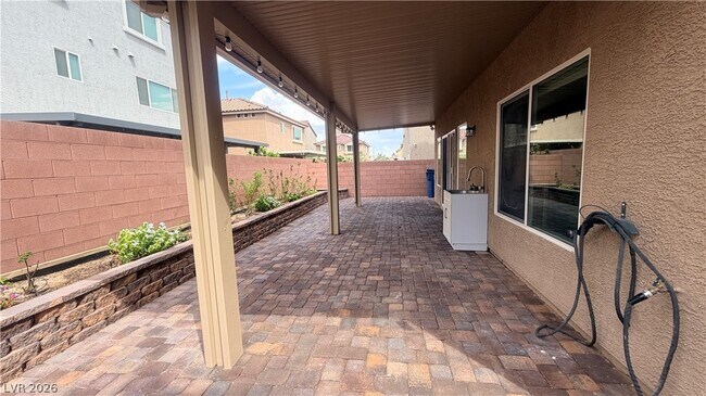 Building Photo - 5718 Woodchester Ave