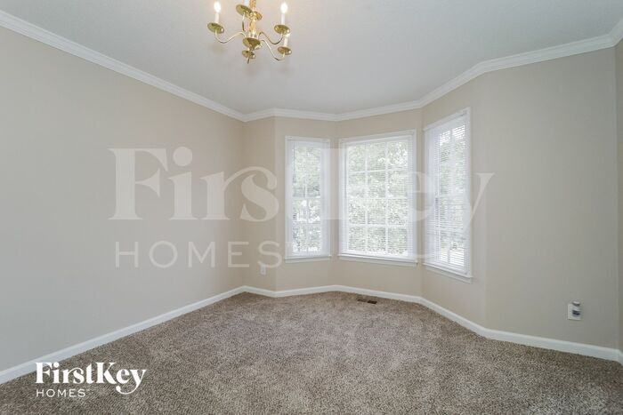 Building Photo - 4901 Heritage Woods Dr