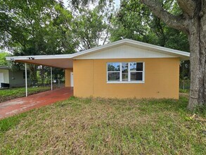 Building Photo - Clean 3 bedroom block home in Daytona!